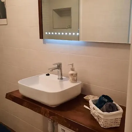 Apartman Petra * Kampor
